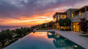 השקעת נדל"ן בקפריסין - וילה יוקרתית עם בריכה ונוף לים התיכון